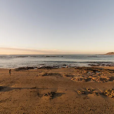 Home2book Bright Palmas Center *